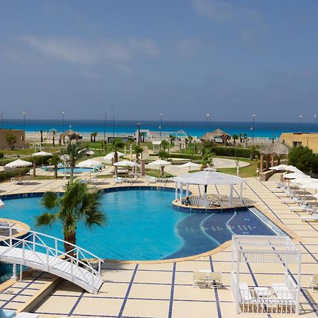 מרסה מטרוהה Grand Waha Resort מראה חיצוני תמונה
