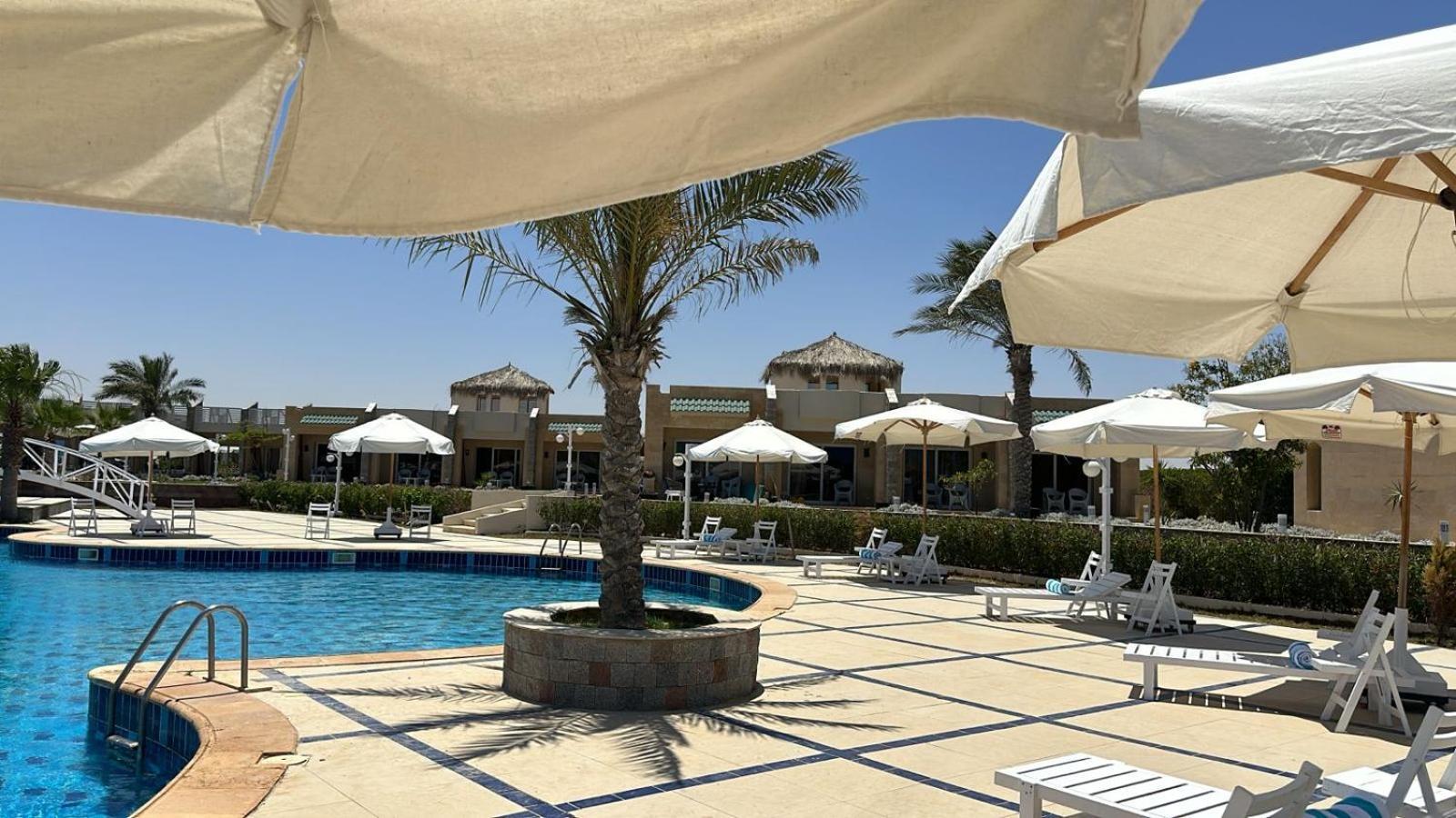 מרסה מטרוהה Grand Waha Resort מראה חיצוני תמונה