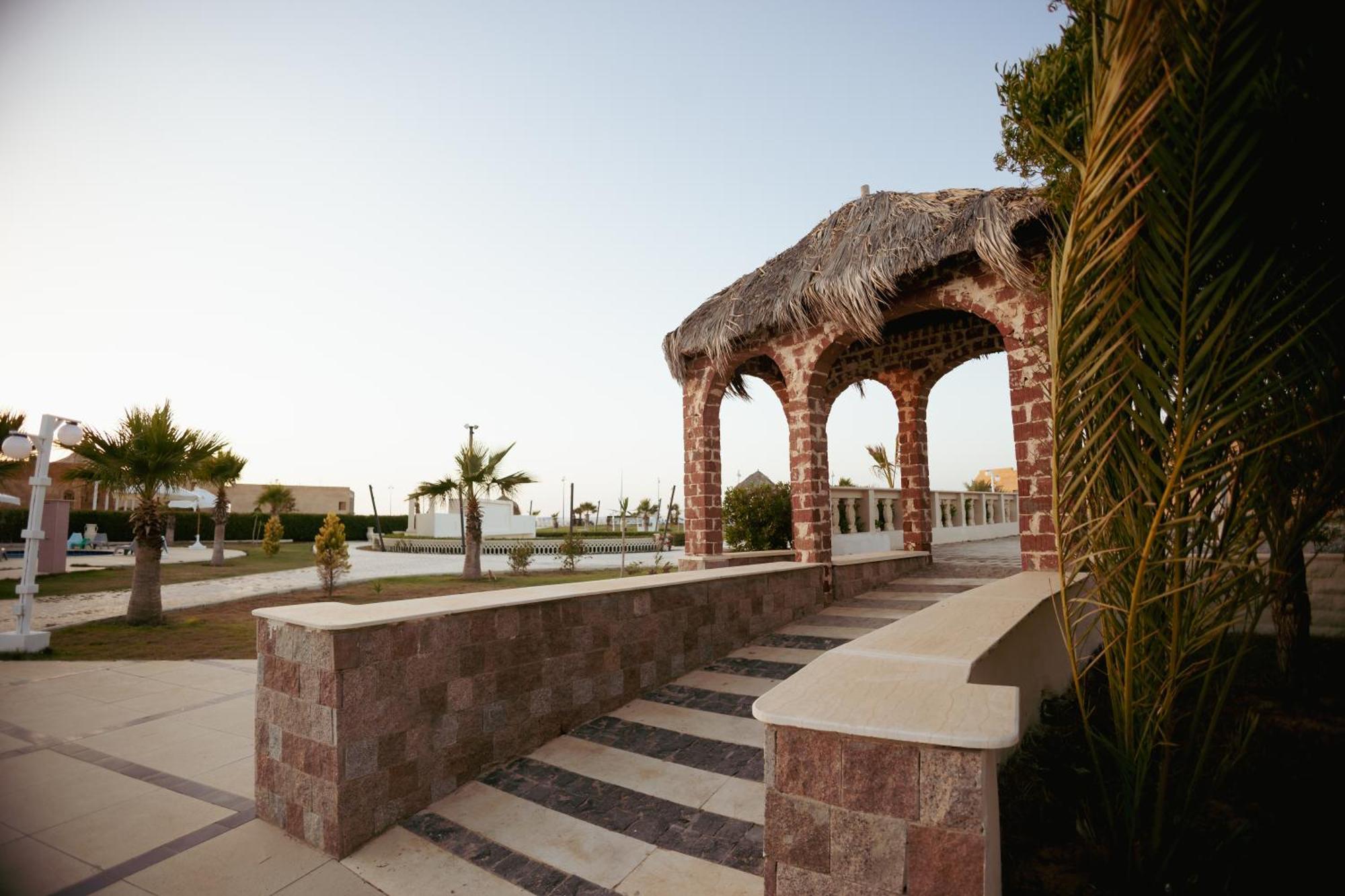 מרסה מטרוהה Grand Waha Resort מראה חיצוני תמונה
