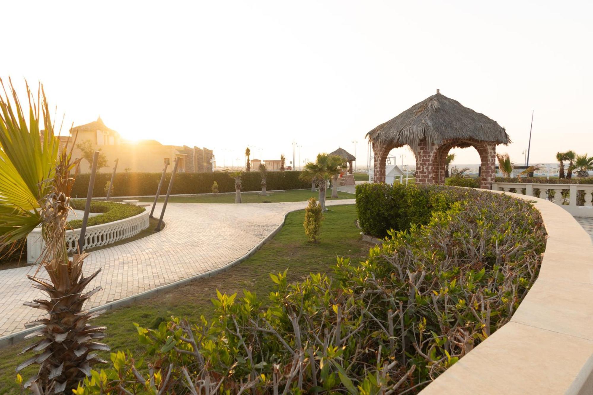 מרסה מטרוהה Grand Waha Resort מראה חיצוני תמונה